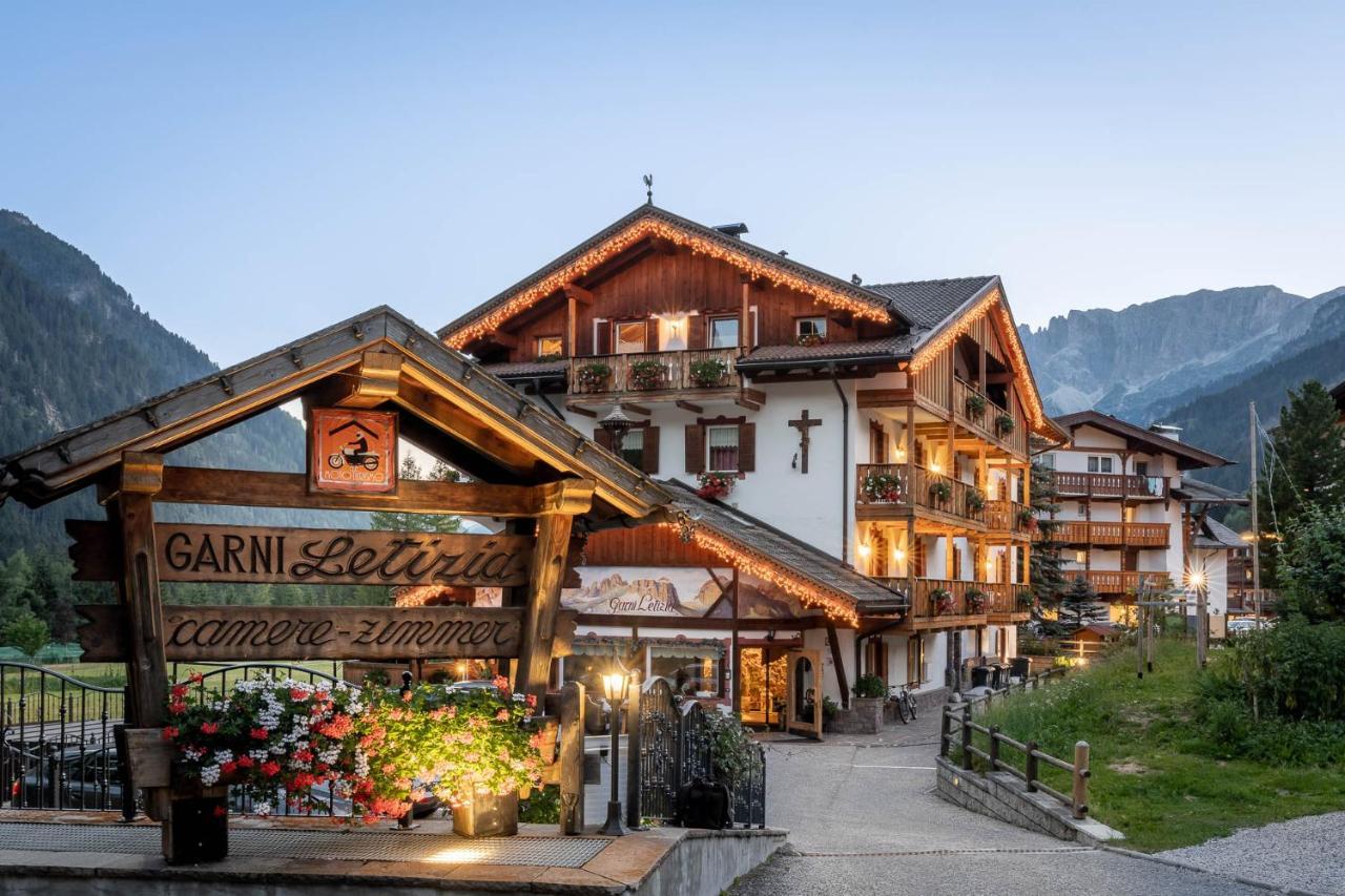 Garni Letizia Bed & Breakfast Campitello di Fassa Exterior photo