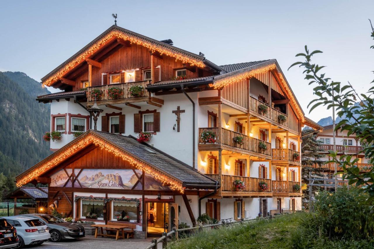 Garni Letizia Bed & Breakfast Campitello di Fassa Exterior photo